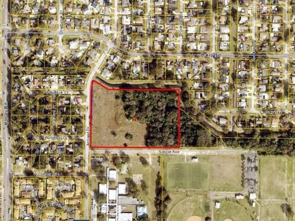 1 ARMAND DRIVE, TAMPA, FL 33634