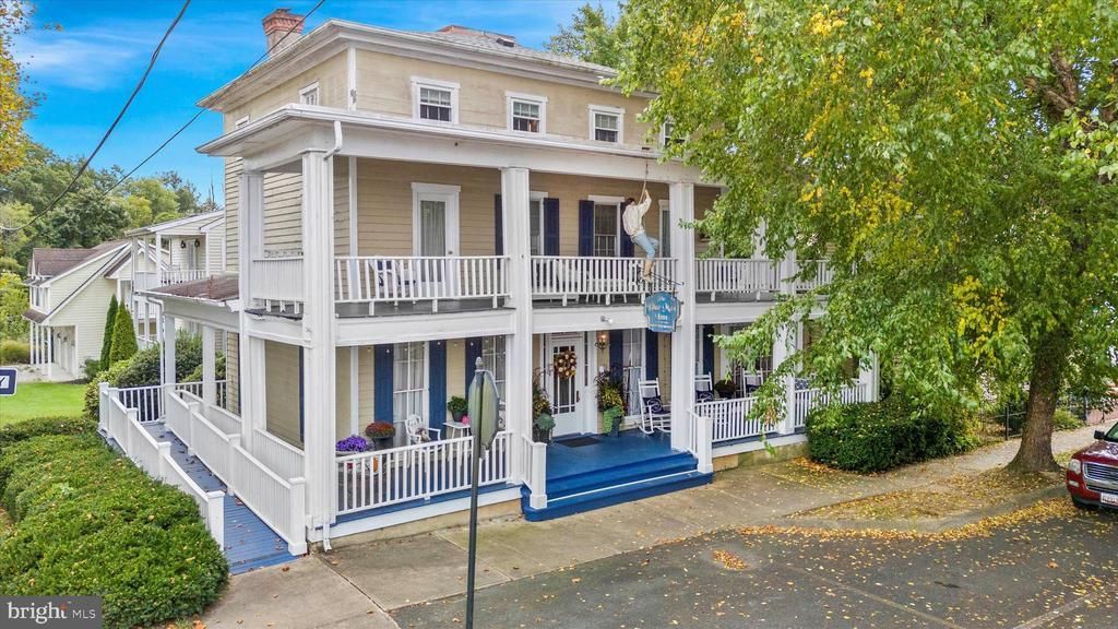 300 Bohemia Avenue, Chesapeake City, MD 21915 Main Photo