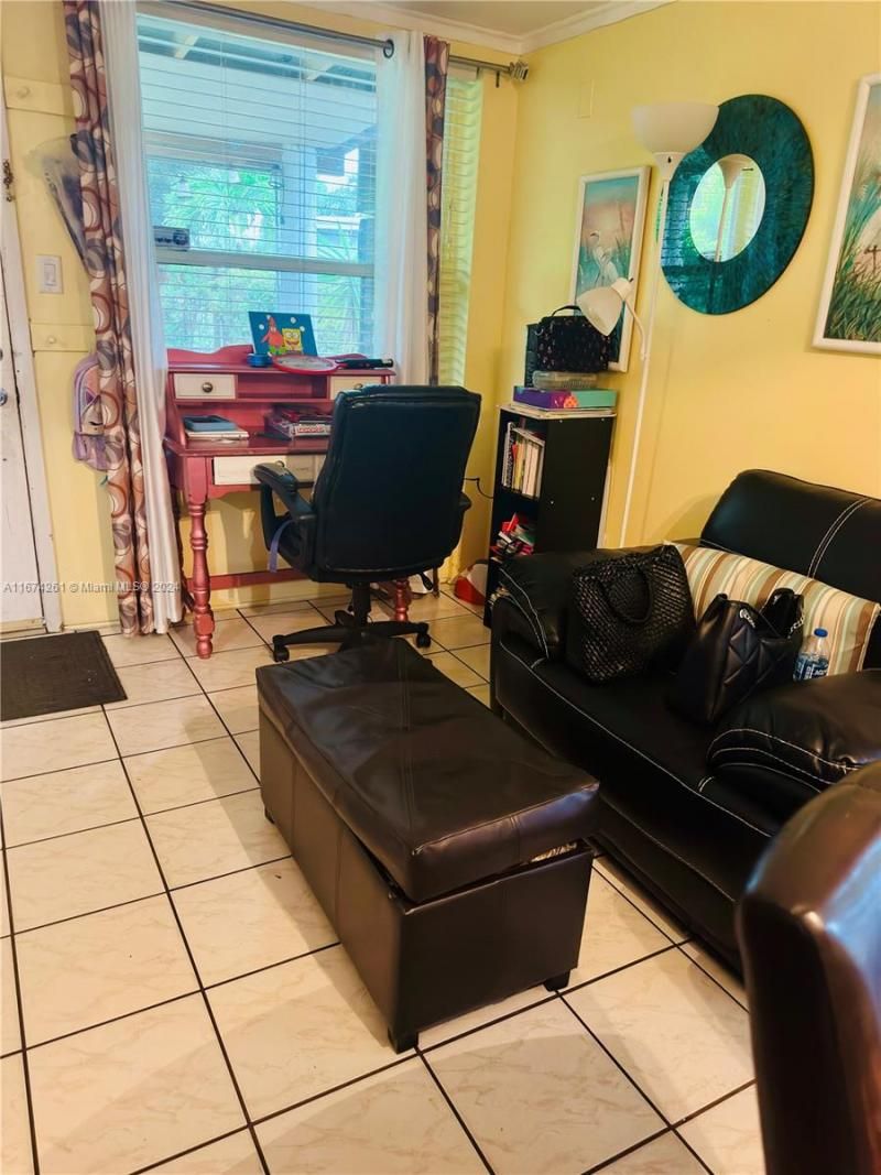 523 S 61st Ave, Hollywood, FL 33023 Photo