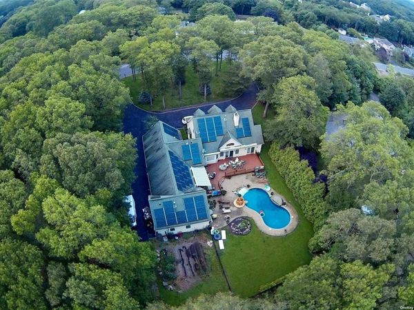 116 Raynor Road, Ridge, NY 11961