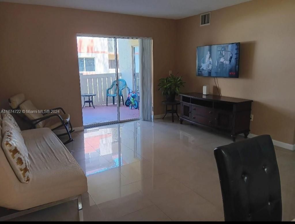 18870 NW 57th Ave, Unit 108, Hialeah, FL 33015 Photo