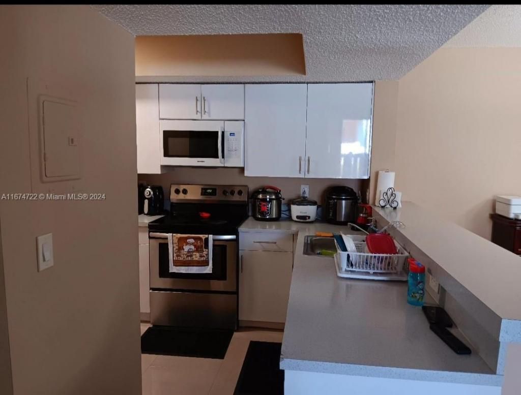 18870 NW 57th Ave, Unit 108, Hialeah, FL 33015 Photo