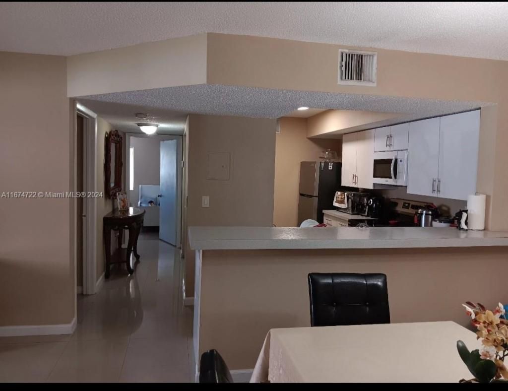 18870 NW 57th Ave, Unit 108, Hialeah, FL 33015 Photo