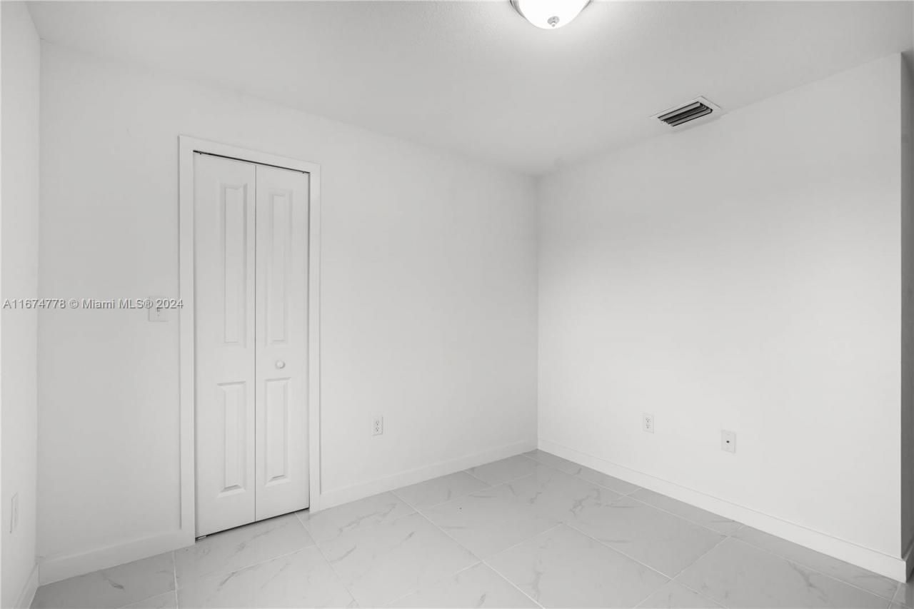 1231 NW 9th Avenue, Unit 1231, Florida City, FL 33034 Photo