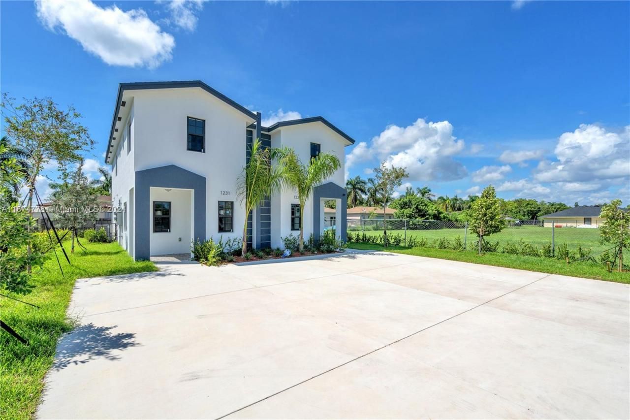 1231 NW 9th Avenue, Unit 1231, Florida City, FL 33034 Photo