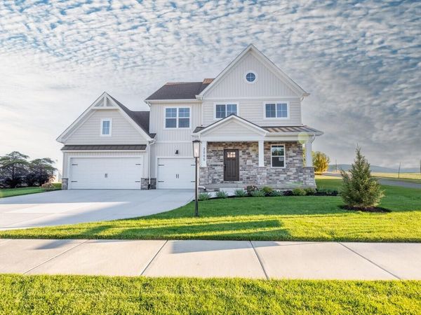 2005 Timberwood Lane, Chesterton, IN 46304