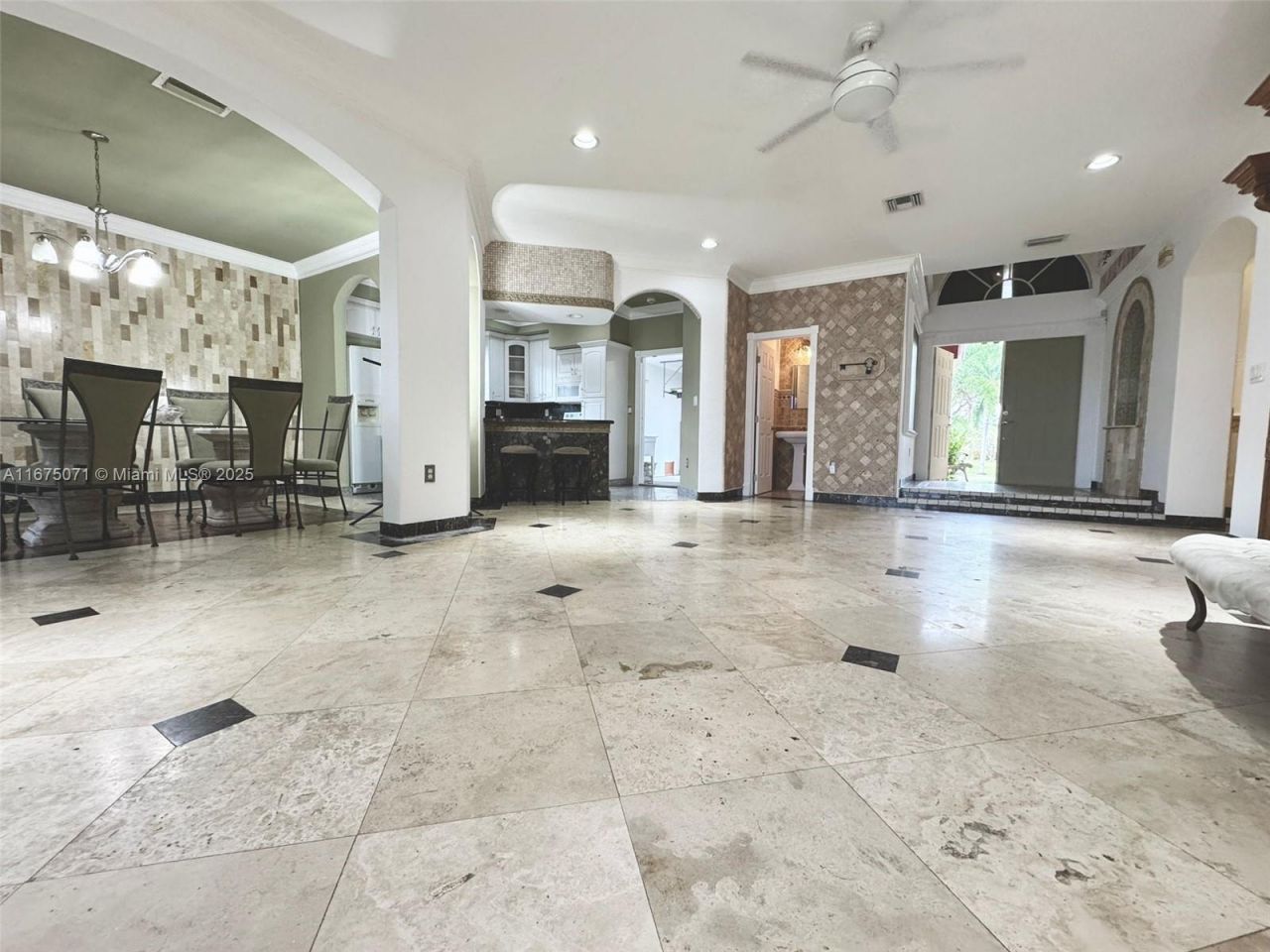 232 SW 7th Ave, Hallandale Beach, FL 33009 Photo