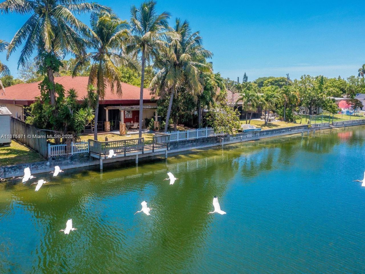 232 SW 7th Ave, Hallandale Beach, FL 33009 Photo