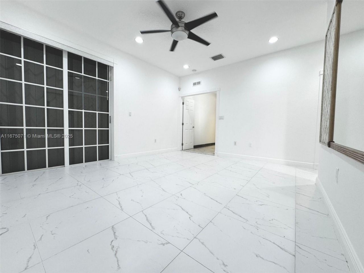 232 SW 7th Ave, Hallandale Beach, FL 33009 Photo