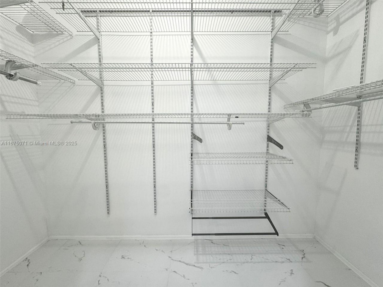 232 SW 7th Ave, Hallandale Beach, FL 33009 Photo