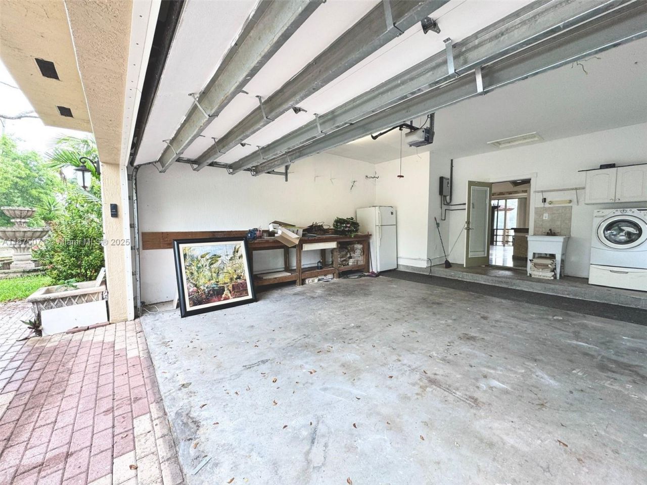 232 SW 7th Ave, Hallandale Beach, FL 33009 Photo