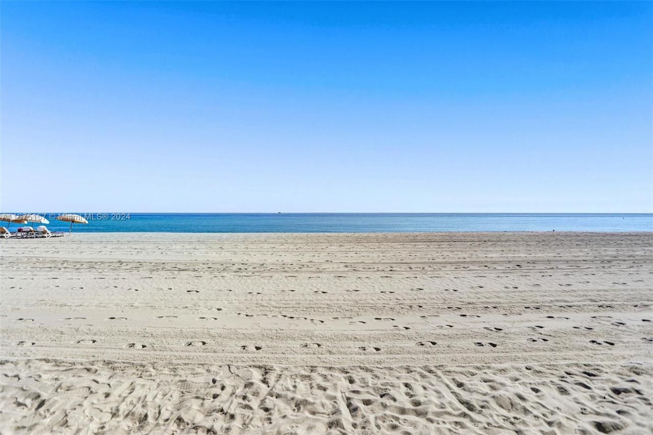 18975 Collins Ave, Unit 2001, Sunny Isles Beach, FL 33160 Photo