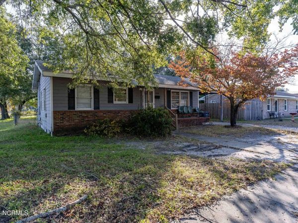 1326 N 7th Street, Wilmington, NC 28401