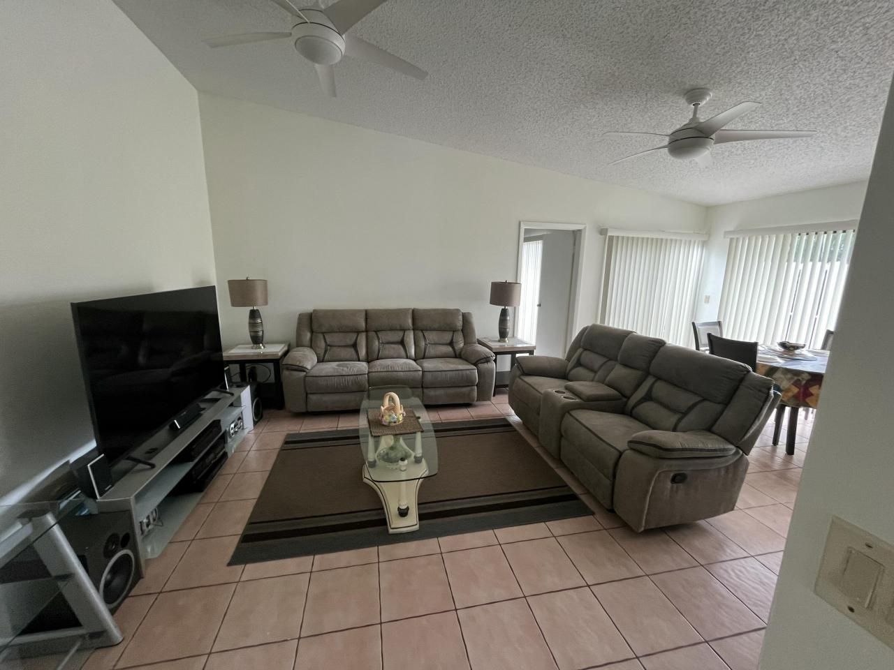 172 Meadows Drive, Boynton Beach, FL 33436 Photo