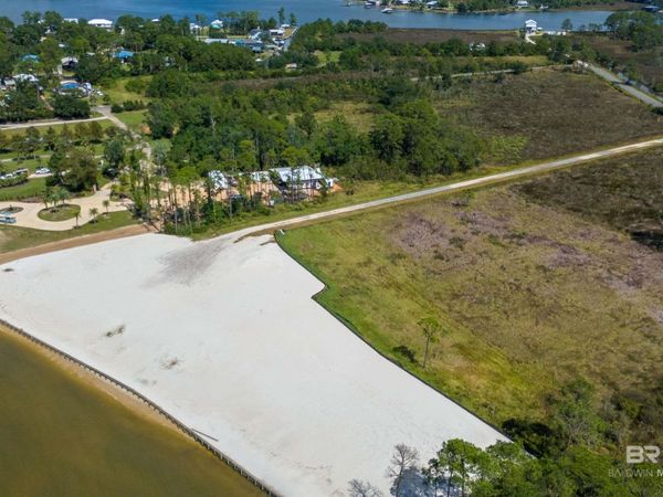 4437 Plash Road, Gulf Shores, AL 36542