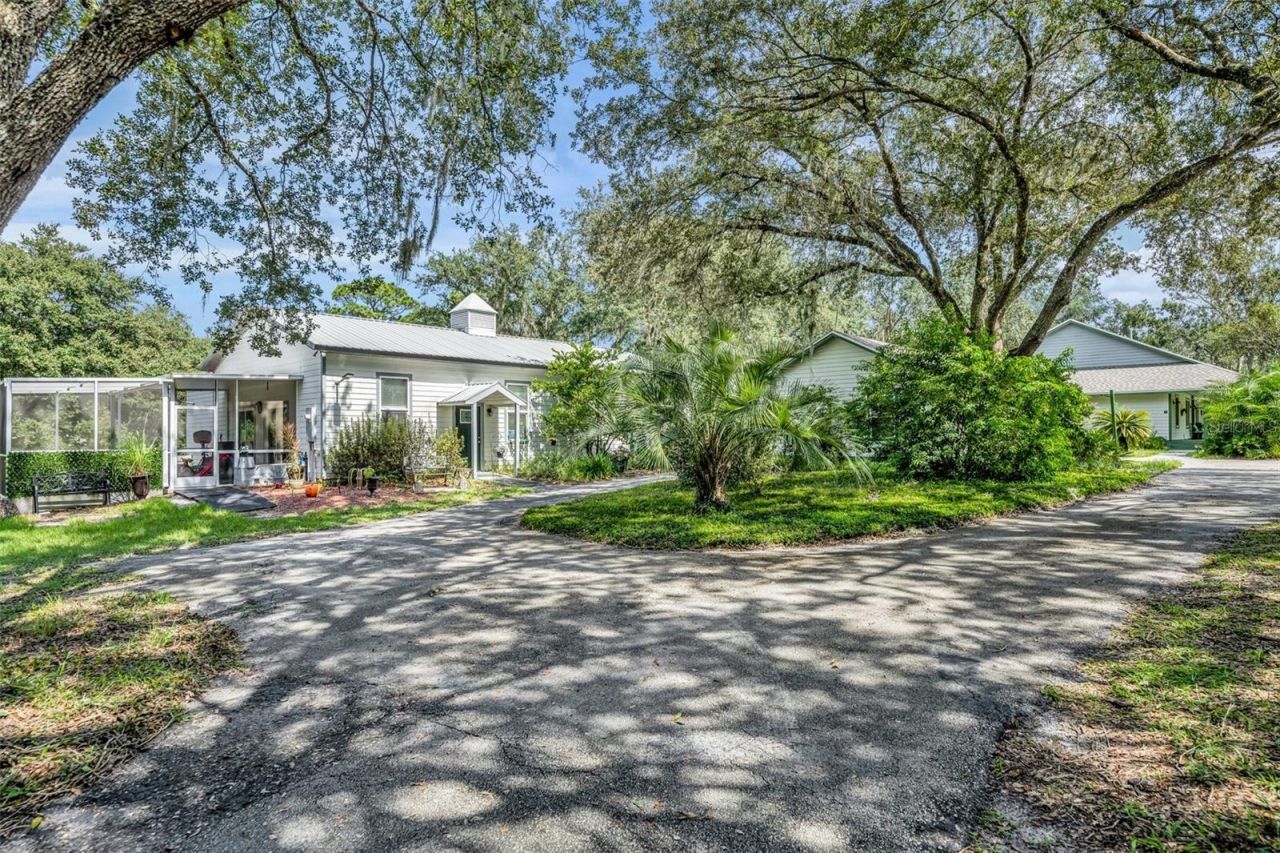 2075 Genova Drive, Oviedo, FL 32765 Photo