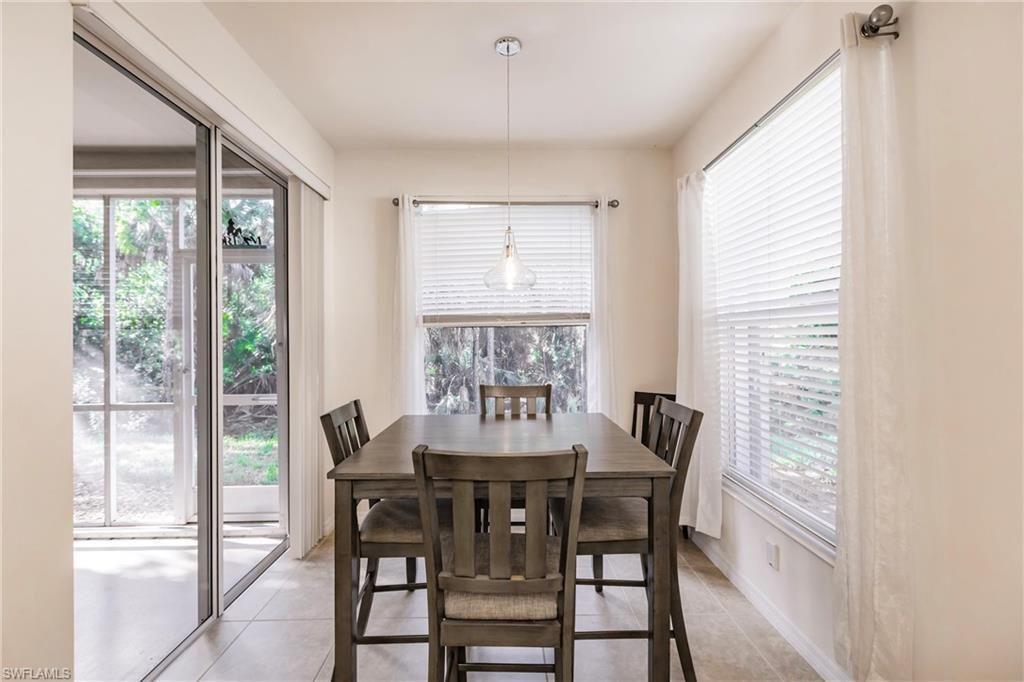 1325 Henley St, Unit 902, Naples, FL 34105 Photo