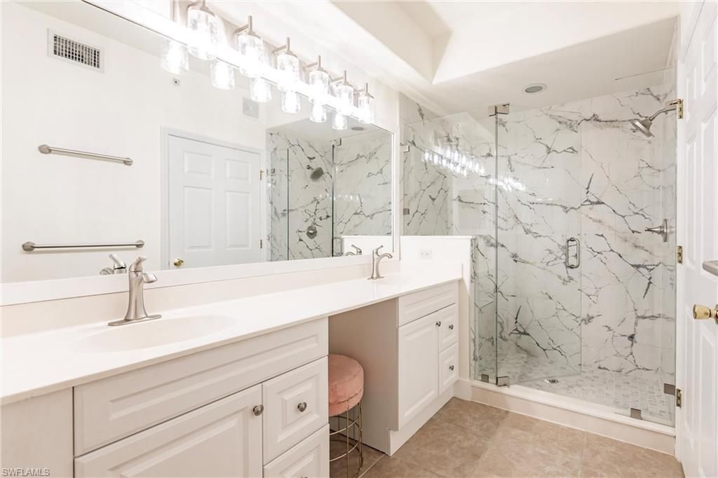 1325 Henley St, Unit 902, Naples, FL 34105 Photo