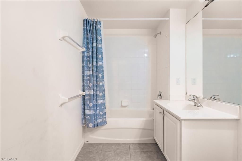 1325 Henley St, Unit 902, Naples, FL 34105 Photo