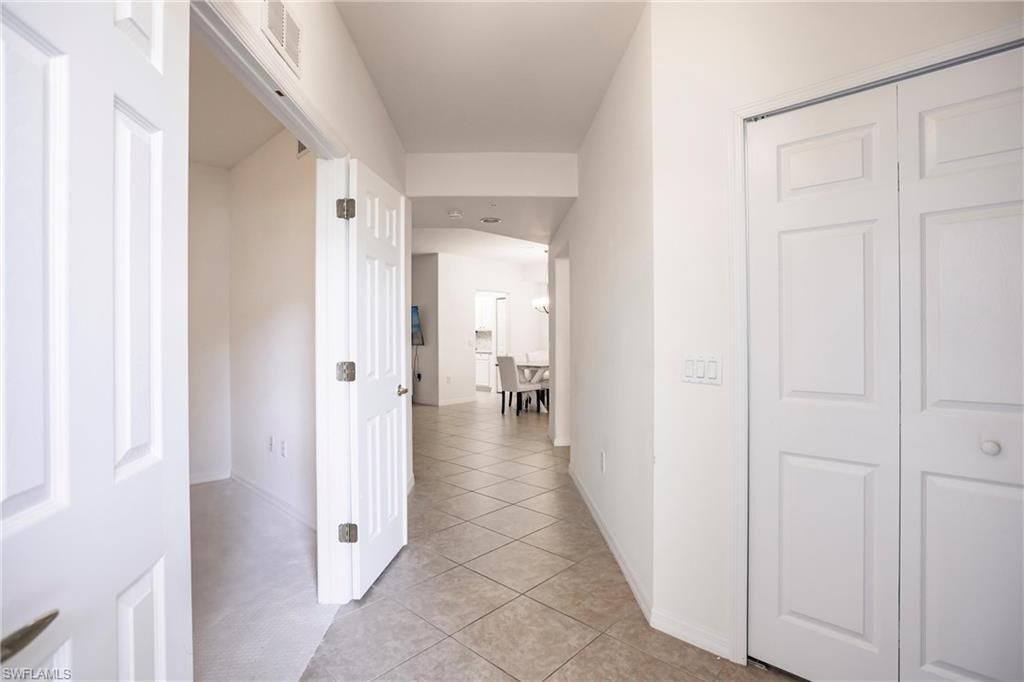 1325 Henley St, Unit 902, Naples, FL 34105 Photo