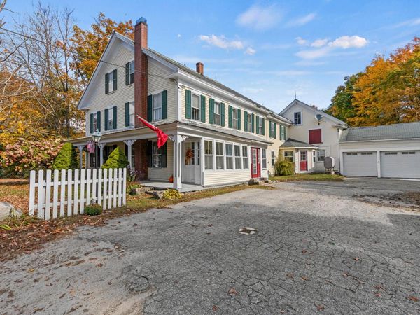 220 S High Street, Bridgton, ME 04009