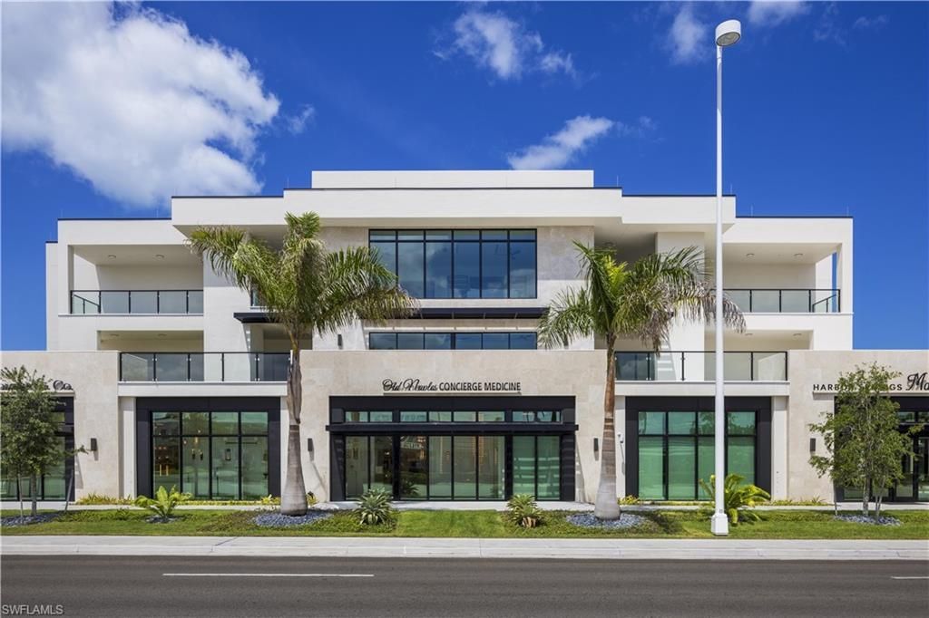 82 9th St S, Unit 205, Naples, FL 34102 Photo