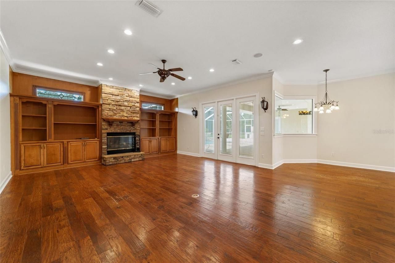 8280 SE 15th Court, Ocala, FL 34480 Photo