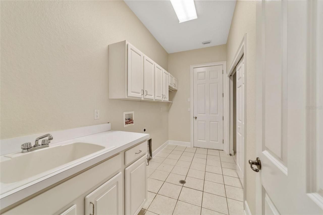8280 SE 15th Court, Ocala, FL 34480 Photo