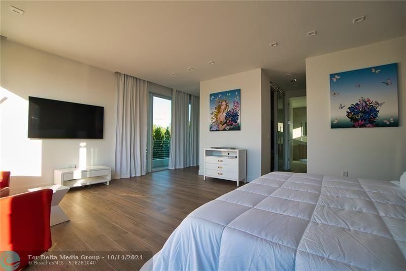 3325 NE 18th, Fort Lauderdale, FL 33305 Photo