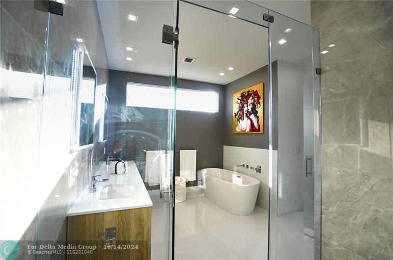 3325 NE 18th, Fort Lauderdale, FL 33305 Photo