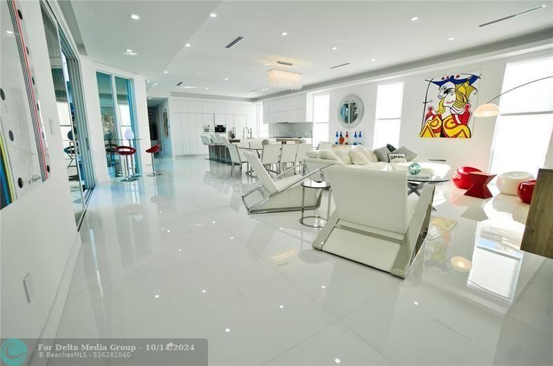 3325 NE 18th, Fort Lauderdale, FL 33305 Photo