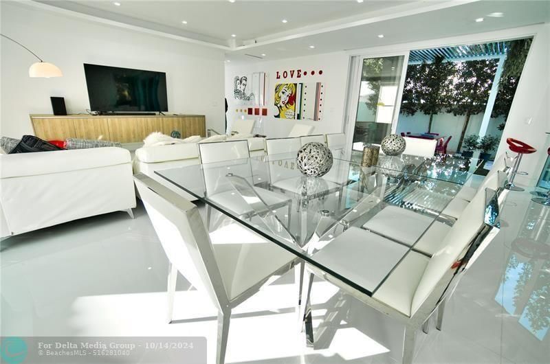 3325 NE 18th, Fort Lauderdale, FL 33305 Photo