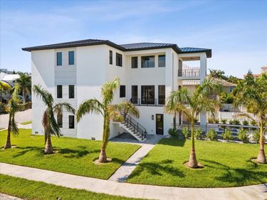 116 WIMBLEDON COURT, REDINGTON SHORES, FL 33708