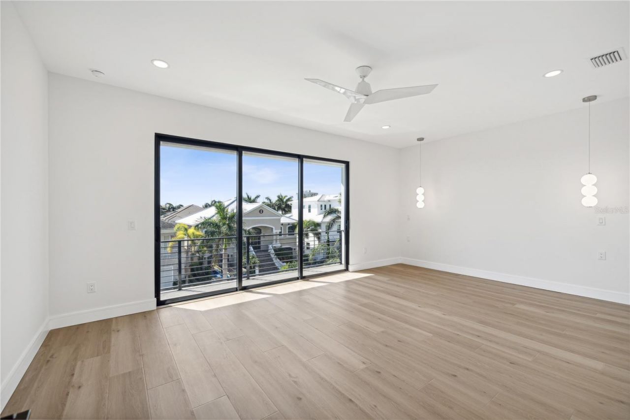 116 Wimbledon Court, Redington Shores, FL 33708 Photo