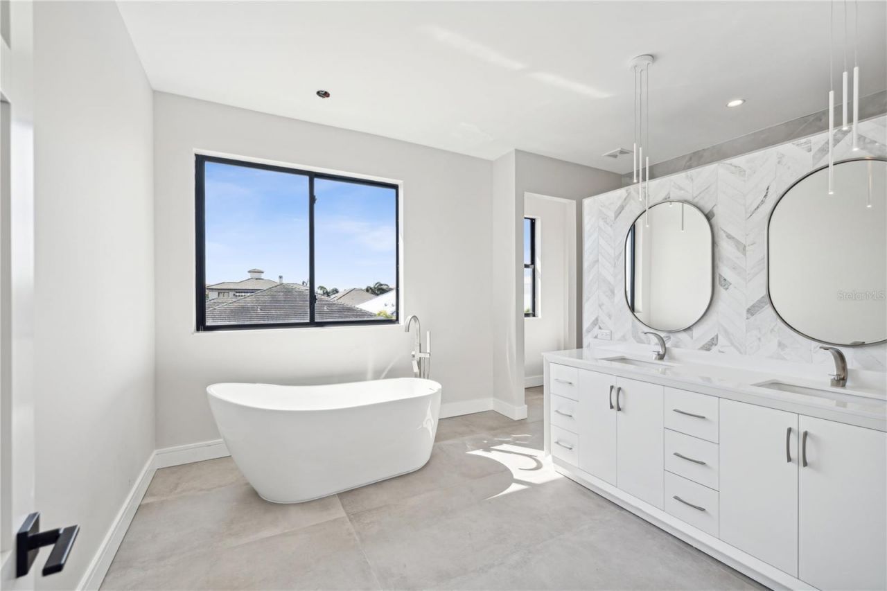 116 Wimbledon Court, Redington Shores, FL 33708 Photo