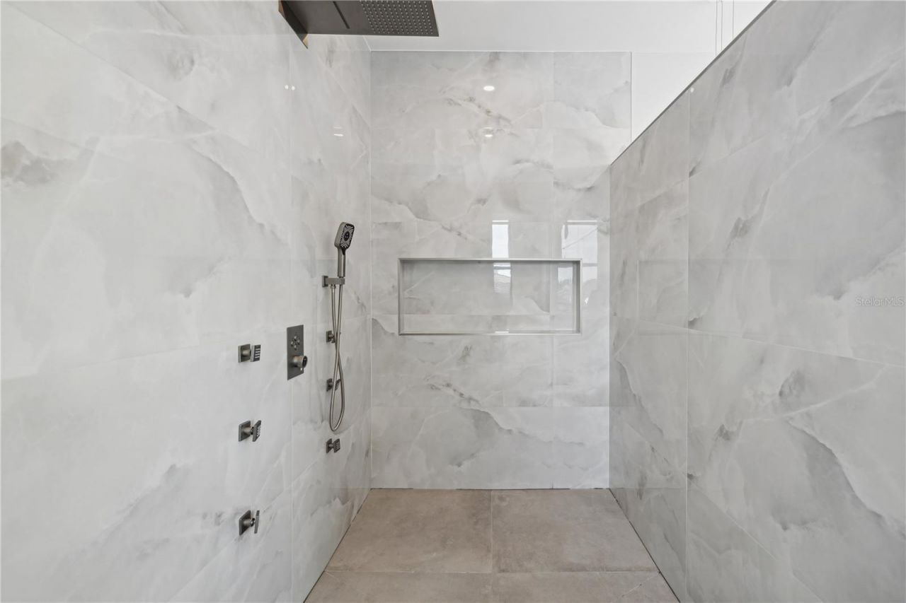 116 Wimbledon Court, Redington Shores, FL 33708 Photo