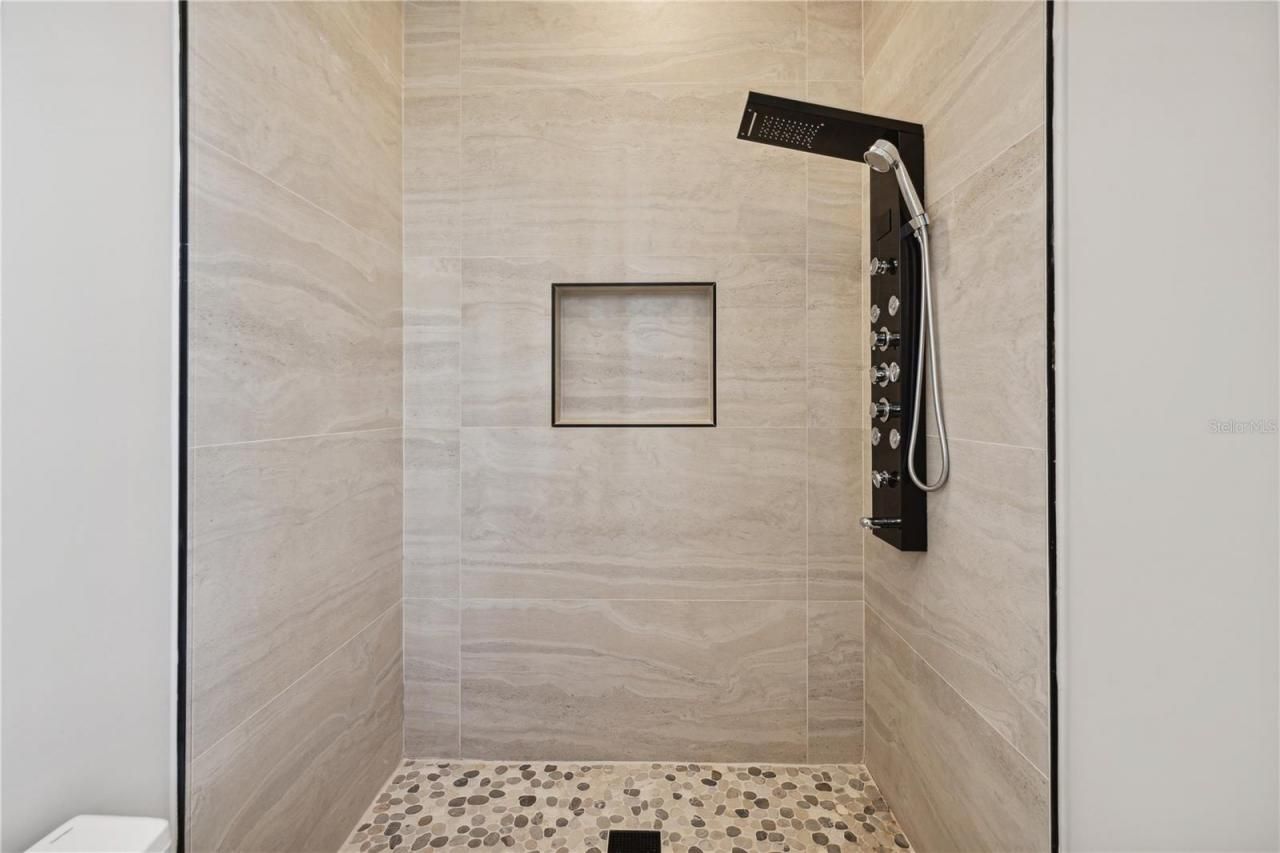 116 Wimbledon Court, Redington Shores, FL 33708 Photo