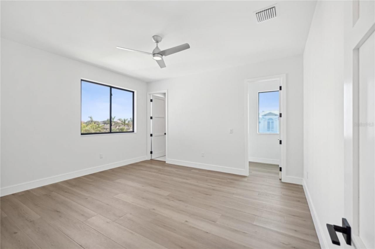 116 Wimbledon Court, Redington Shores, FL 33708 Photo