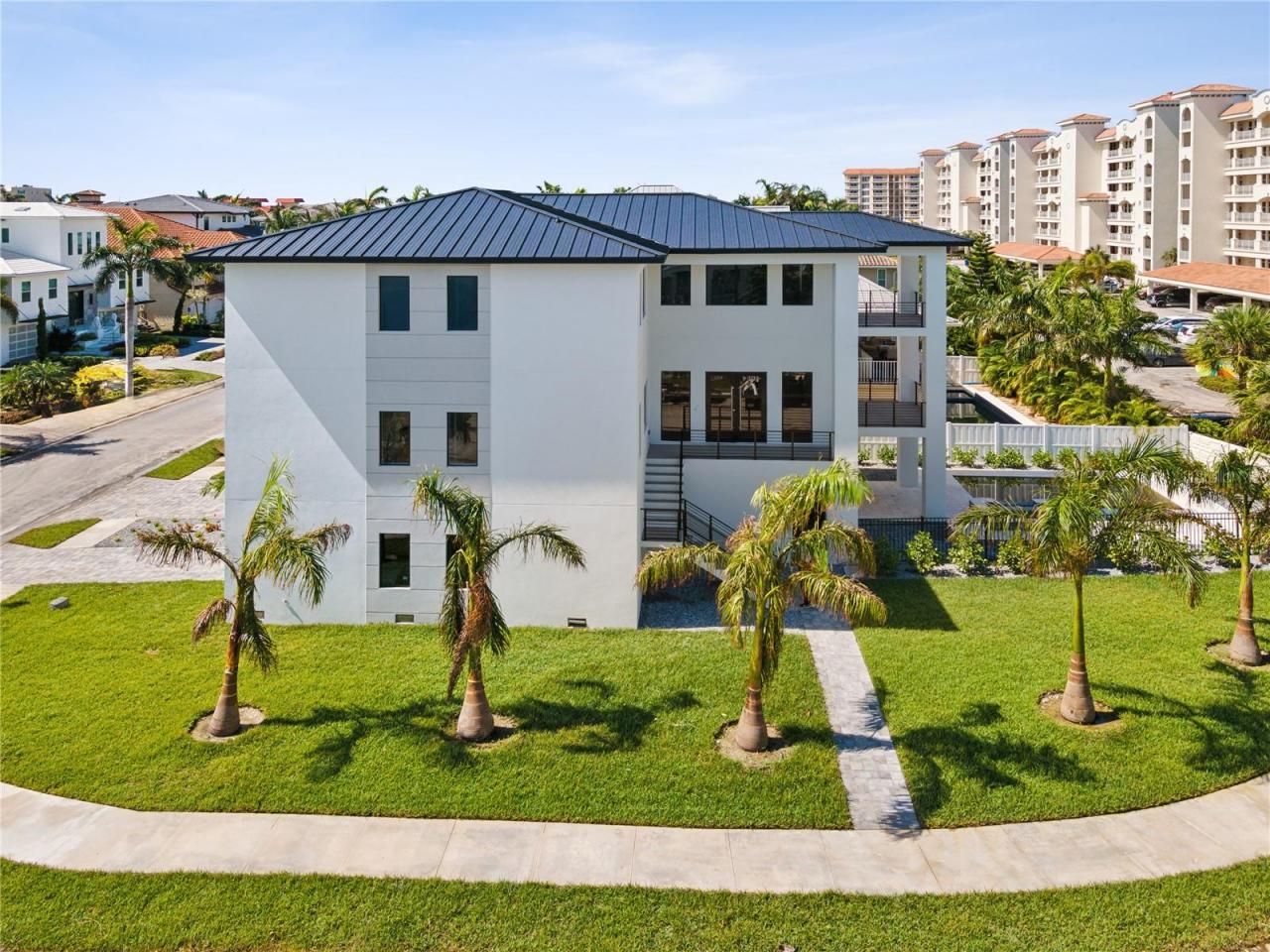 116 Wimbledon Court, Redington Shores, FL 33708 Photo