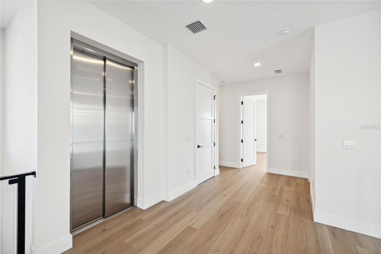 116 Wimbledon Court, Redington Shores, FL 33708 Photo