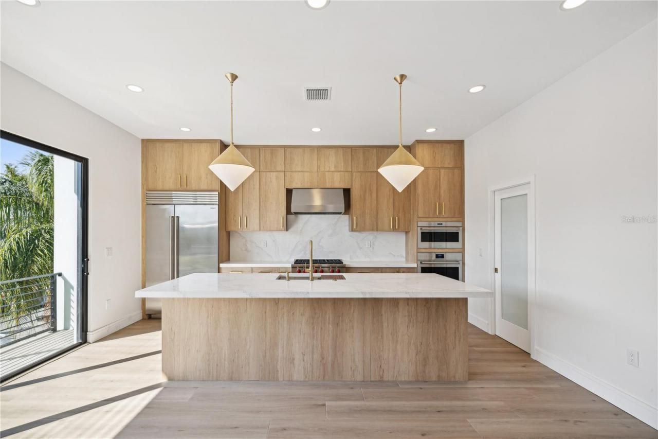 116 Wimbledon Court, Redington Shores, FL 33708 Photo