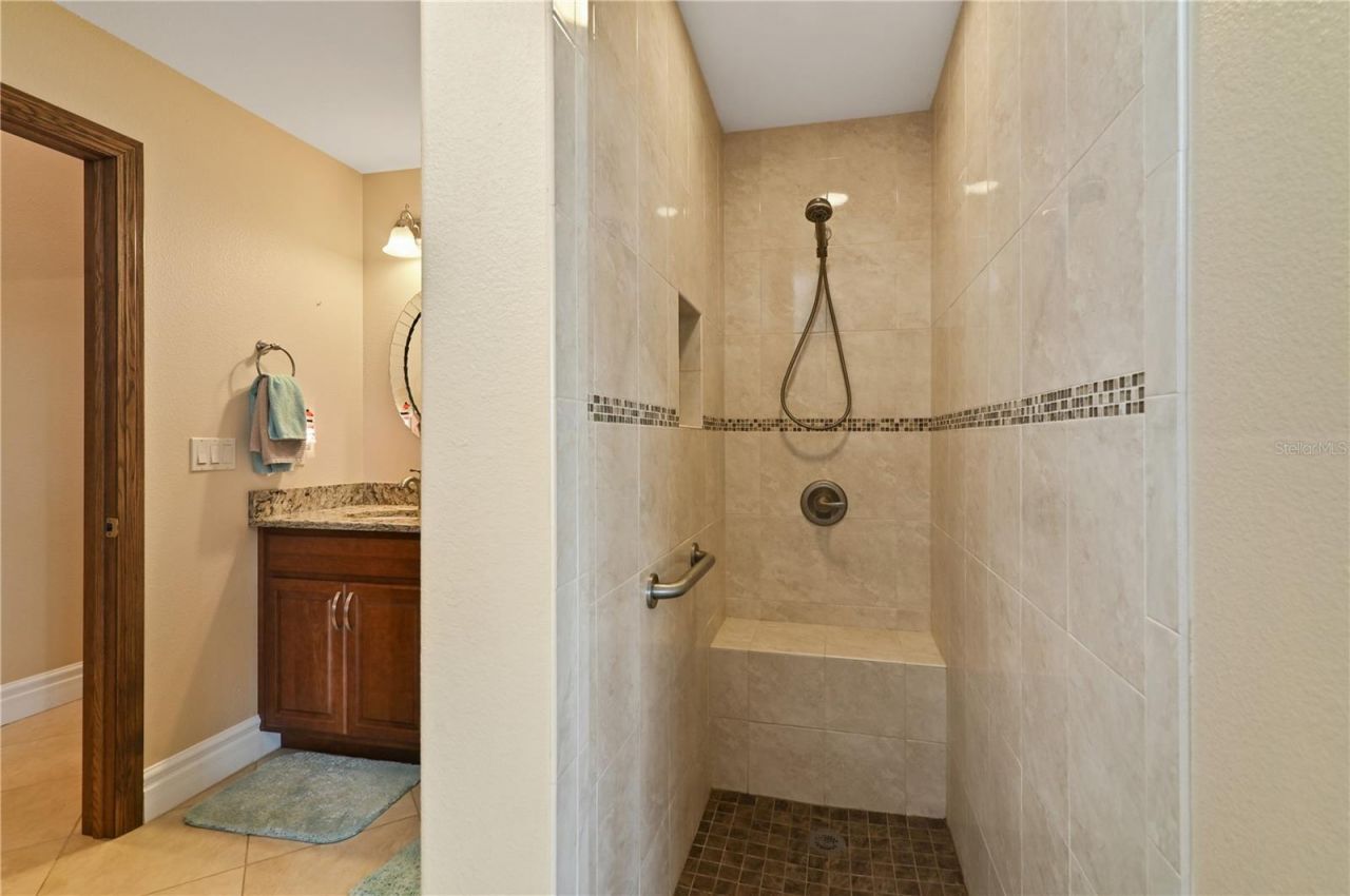 3933 Mammoth Grove Road, Lake Wales, FL 33898 Photo