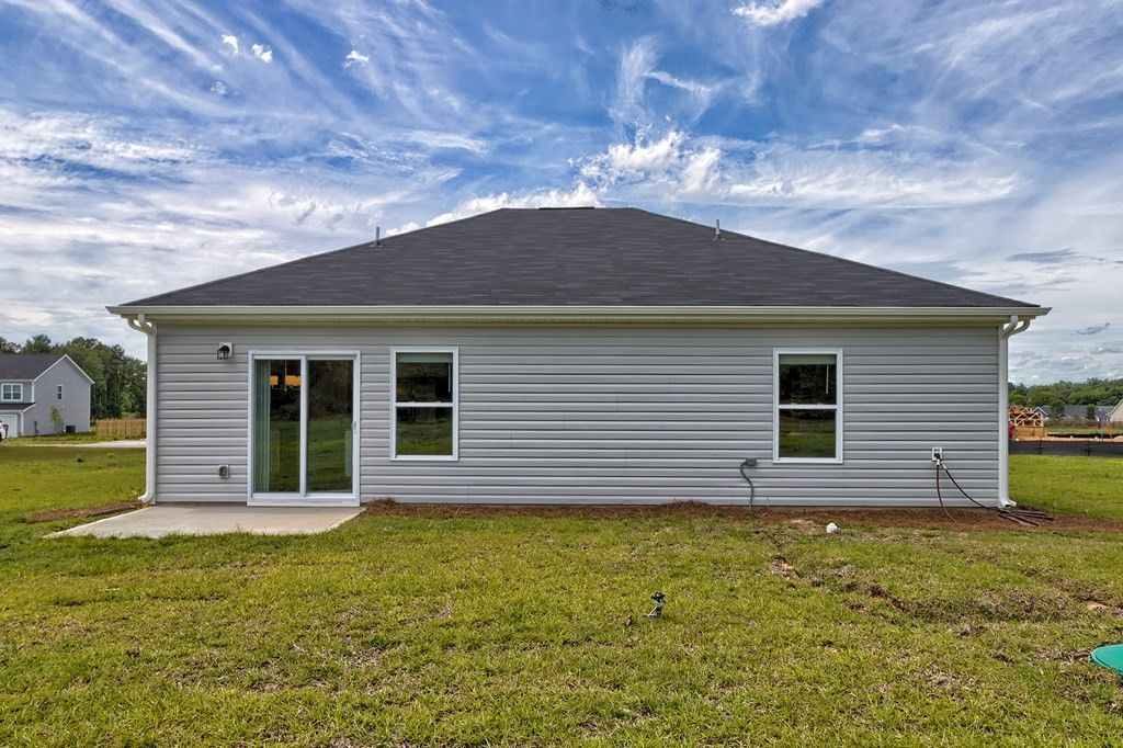 617 Rustic Cabin Lane Photo 3