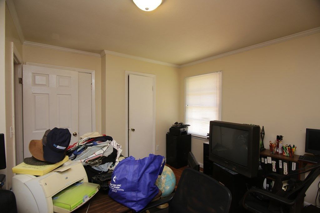 1172 Wisteria Photo 14