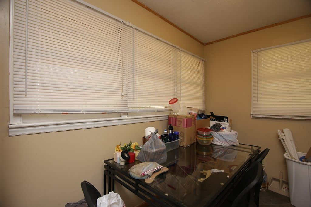 1172 Wisteria Photo 22