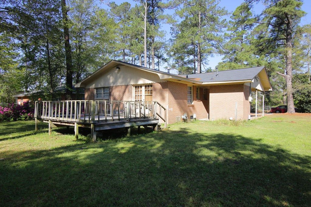 1172 Wisteria Photo 29