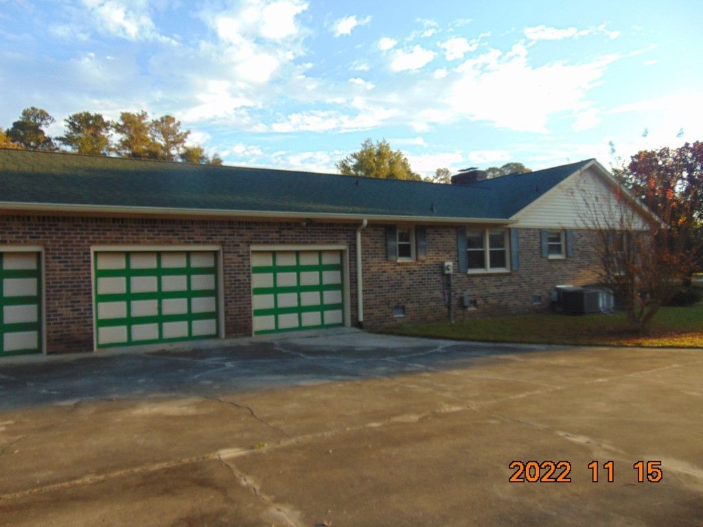 783 Patriots Way Photo 3