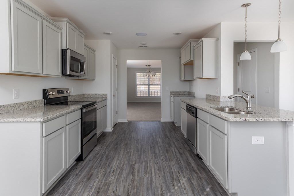 125 Tall Pines Road Photo 10