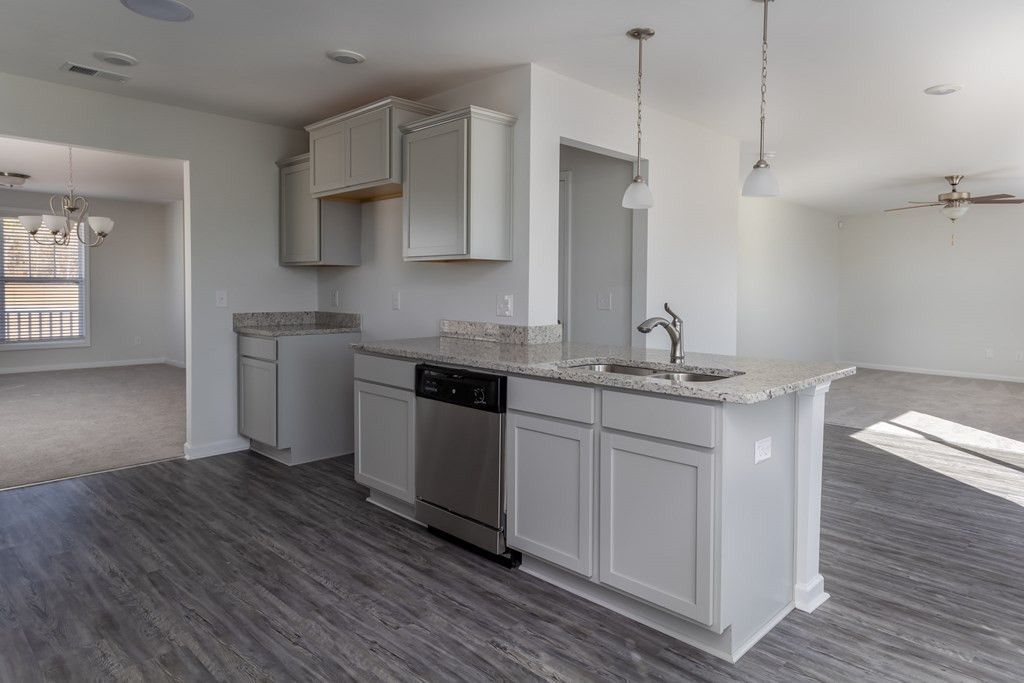 125 Tall Pines Road Photo 11