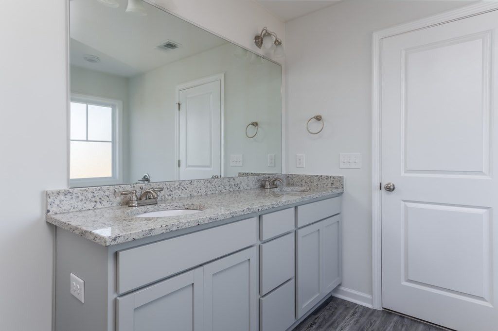 125 Tall Pines Road Photo 17